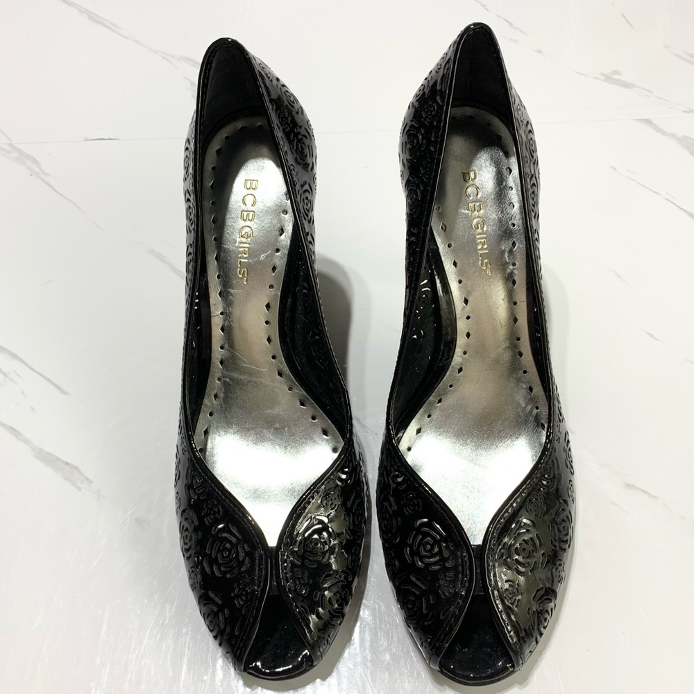 BCBGirls Black Patent Cut Out Peep Toe Heels Size 8